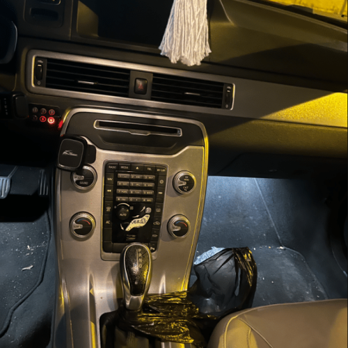 4-image-png