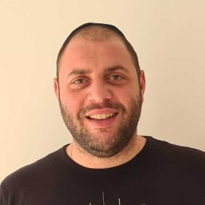 אבי